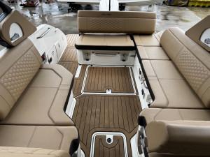 2024 Sea Ray SDX250 OB