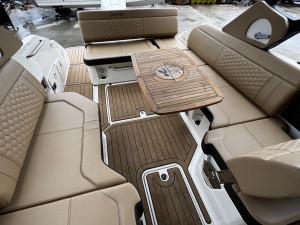 2024 Sea Ray SDX250 OB