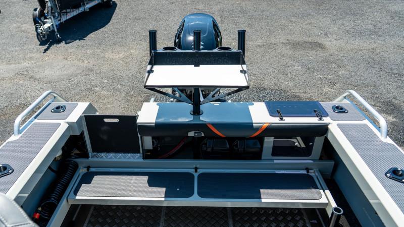 Bar Crusher 615BR Boat, Suzuki Marine DF140B Outboard & Trailer Package