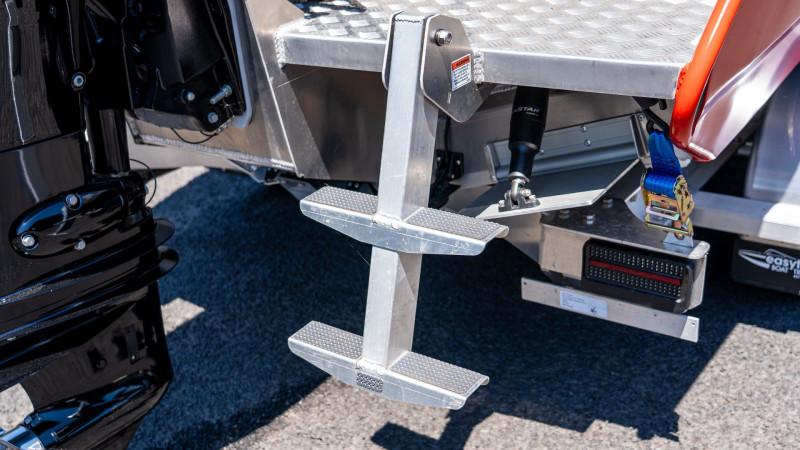 Bar Crusher 615BR Boat, Suzuki Marine DF140B Outboard & Trailer Package