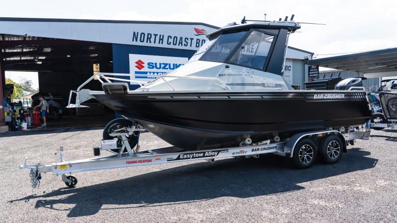 Bar Crusher 670HT & Suzuki Marine DF200APX STEALTH Boat Motor Trailer Package