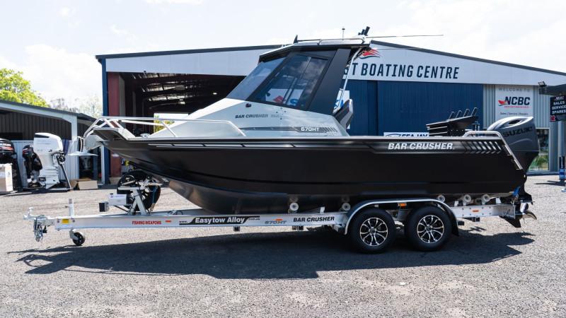 Bar Crusher 670HT & Suzuki Marine DF200APX STEALTH Boat Motor Trailer Package