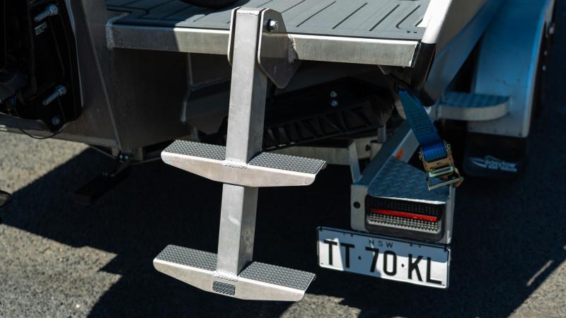 Bar Crusher 670XSR, Suzuki Marine DF200ATX Outboard & Trailer Package