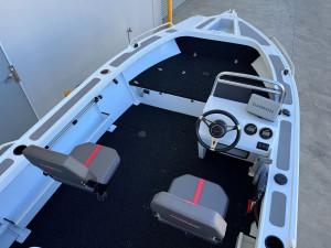 Stacer 469 Outlaw Side Console SE Yamaha F70 2027 Model