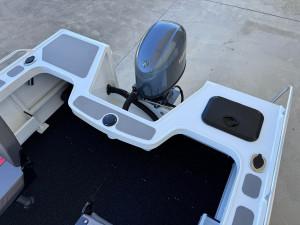 Stacer 469 Outlaw Side Console SE Yamaha F70 2027 Model