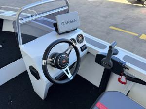 Stacer 469 Outlaw Side Console SE Yamaha F70 2027 Model