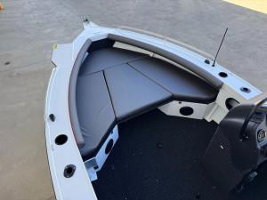 Stacer 499 Crossfire Side Console SE Yamaha F90 2027 Model
