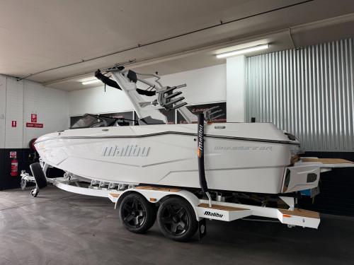 Carousel 3 of 2026 Malibu Wakesetter 22LSV