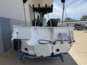 Stacer 539 Crossfire Side Console SE Suzuki DF140 2027 Model