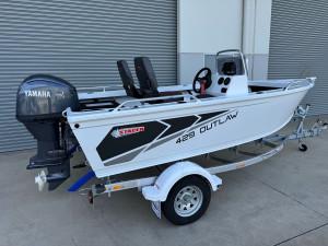 Stacer 429 Outlaw Side Console Yamaha F50 2027 Model 