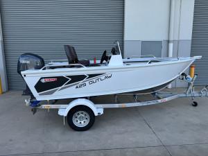 Stacer 429 Outlaw Side Console Yamaha F50 2027 Model 