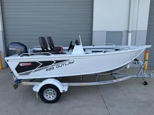 Stacer 429 Outlaw Side Console Yamaha F50 2027 Model 