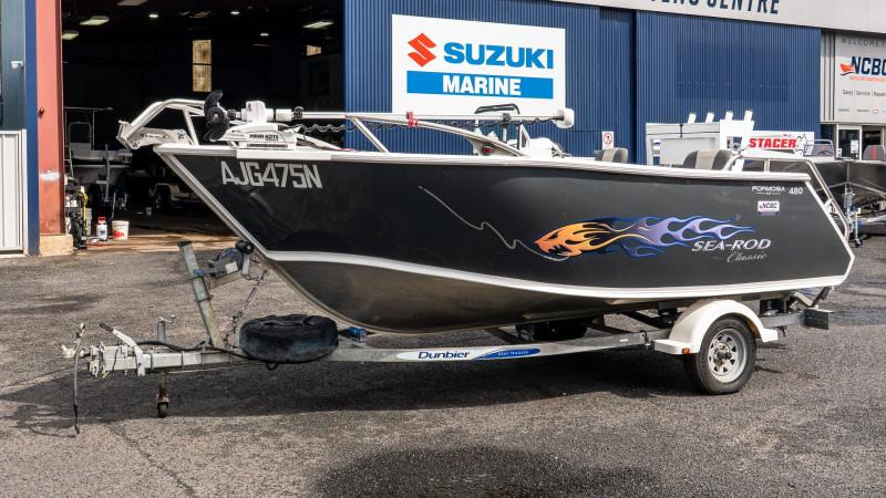 Formosa Sea Rod 480 Side Console, Suzuki 90hp Outboard and Dunbier Trailer