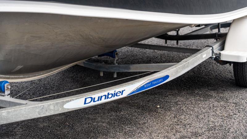 Formosa Sea Rod 480 Side Console, Suzuki 90hp Outboard and Dunbier Trailer