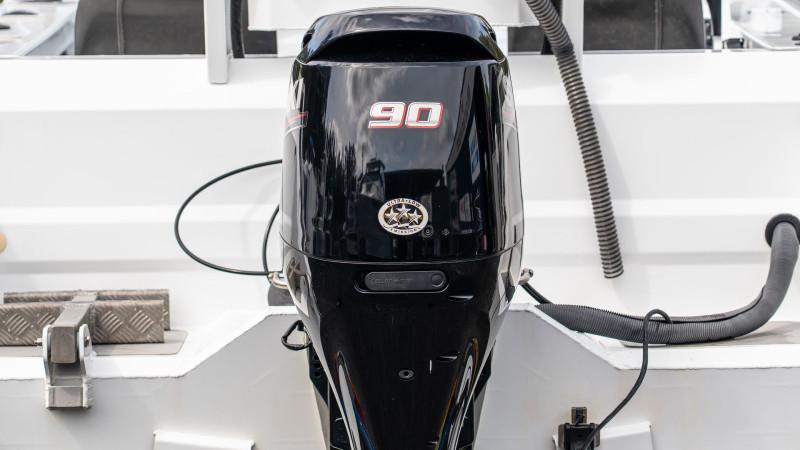 Formosa Sea Rod 480 Side Console, Suzuki 90hp Outboard and Dunbier Trailer
