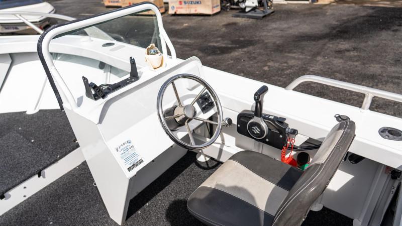 Formosa Sea Rod 480 Side Console, Suzuki 90hp Outboard and Dunbier Trailer