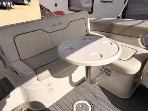 Sea Ray 240 Sundeck 