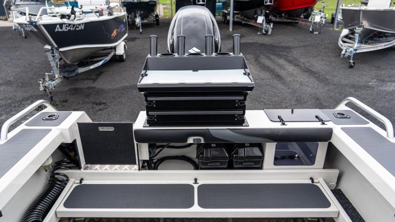 Bar Crusher 615C, Suzuki Marine DF140BTX Outboard & Trailer Package