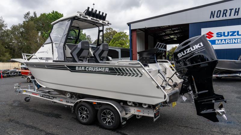 Bar Crusher 615C, Suzuki Marine DF140BTX Outboard & Trailer Package