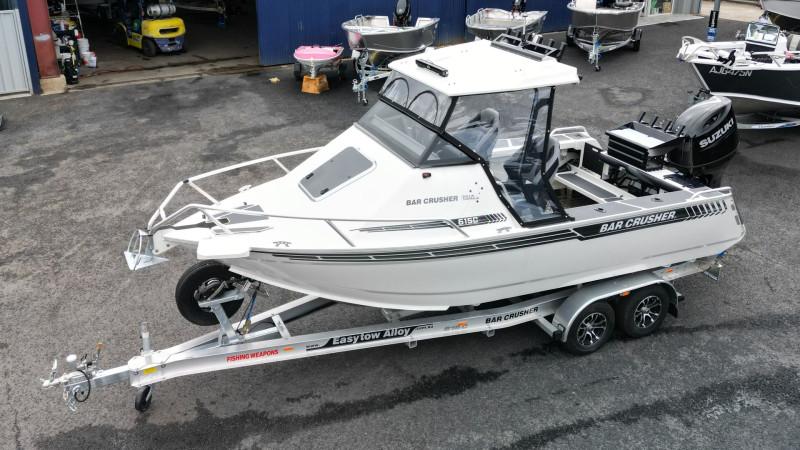 Bar Crusher 615C, Suzuki Marine DF140BTX Outboard & Trailer Package