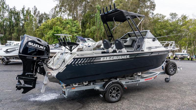 Bar Crusher 535C, Suzuki Marine DF115BTX Outboard & Trailer Package