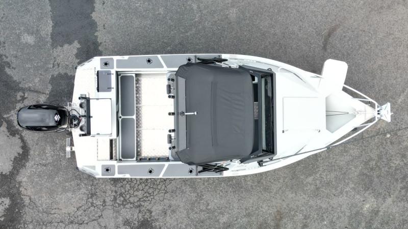 Bar Crusher 535C, Suzuki Marine DF115BTX Outboard & Trailer Package