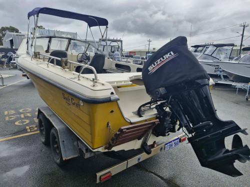 Carousel 2 of 1982 Swiftcraft Viking 18ft