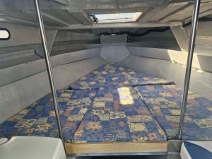 2002 Voyager Marquis 7m Cabin Cruiser