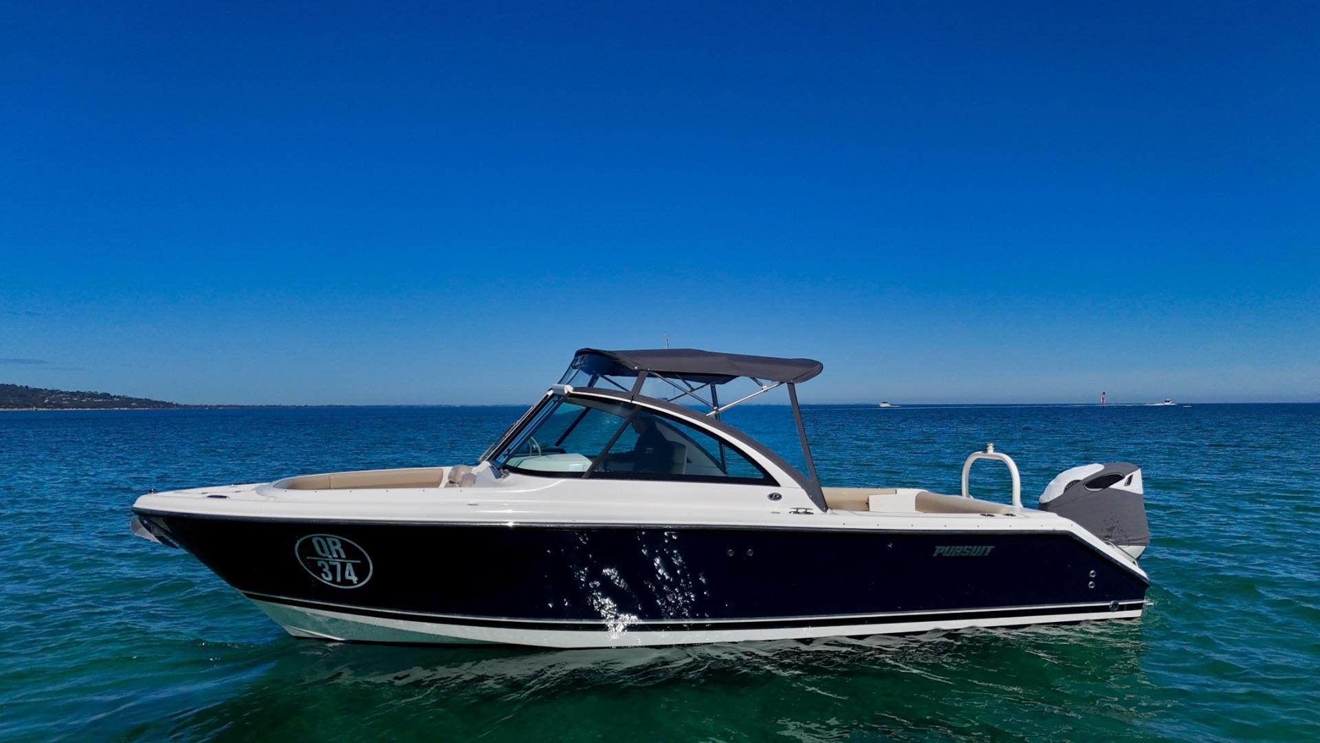 2012 Pursuit DC265