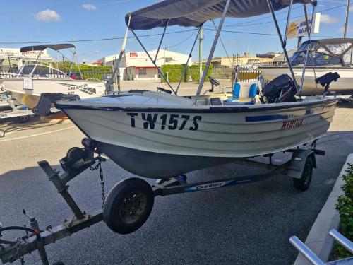 2003 Bermuda 410 Salmon