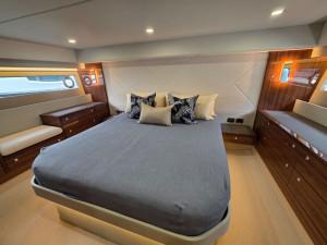 Maritimo M55