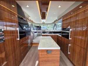 Maritimo M55