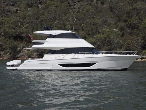 Maritimo M55