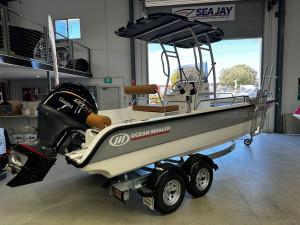 New 2026 Ocean Whaler 565 Offshore Tri-hull Centre Console