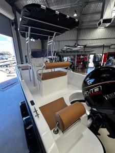 New 2026 Ocean Whaler 565 Offshore Tri-hull Centre Console