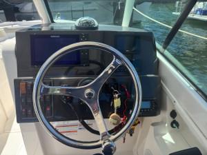 Pursuit 246 DC