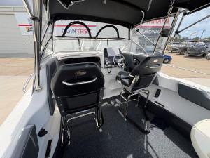 2022 Revival R640 SportZ – Mercury 200HP DTS – 89 Hours – Highly Optioned