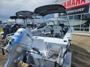 2022 Quintrex 430 Fishabout Honda BF 50 Low Hours **Exceptionally Condition** Honda Powered** **Super Low Hours