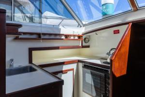 Mariner 3400 Flybridge Cruiser