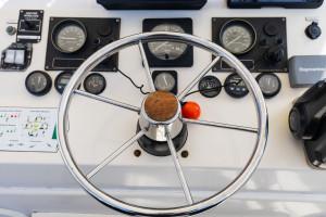 Mariner 3400 Flybridge Cruiser