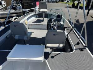 2011 Quintrex 490