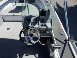 2011 Quintrex 490