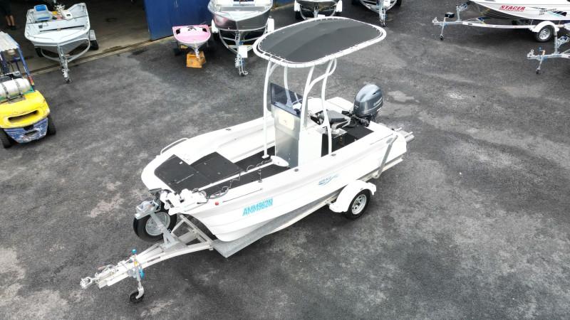 Quantum Cat Mirage 480 Centre Console, Yamaha 70hp Outboard and Trailer
