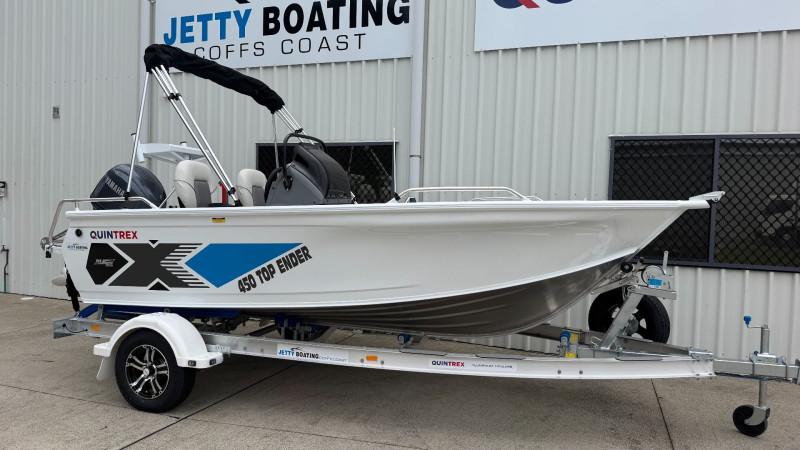 QUINTREX 450 TOP ENDER PRO POWERED BY A YAMAHA F70LB OUTBOARD ON A QUINTREX ALUMINIUM 1100 I-BEAM TRAILER - 388935