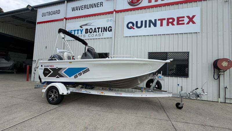QUINTREX 450 TOP ENDER PRO POWERED BY A YAMAHA F70LB OUTBOARD ON A QUINTREX ALUMINIUM 1100 I-BEAM TRAILER - 388935