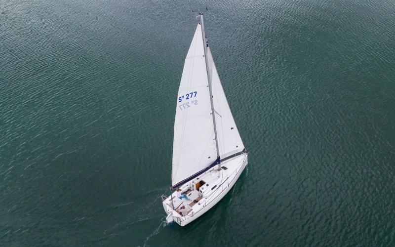 Beneteau first 27.7 