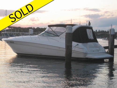 Riviera M370 Sports Cruiser Riviera M370 Sports Cruiser