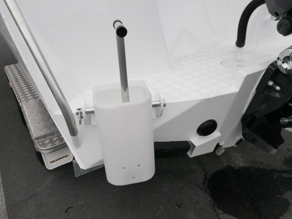 Yellowfin 6700 Cabin - Plate Offshore Yellowfin 6700 Cabin - Plate Offshore